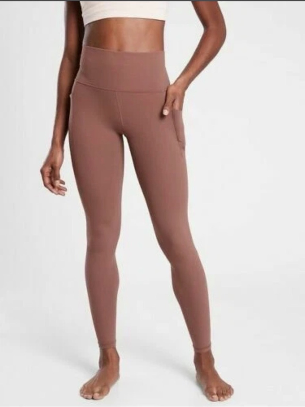 Athleta Salutation Stash Pocket II Tight High-Rise Pocket